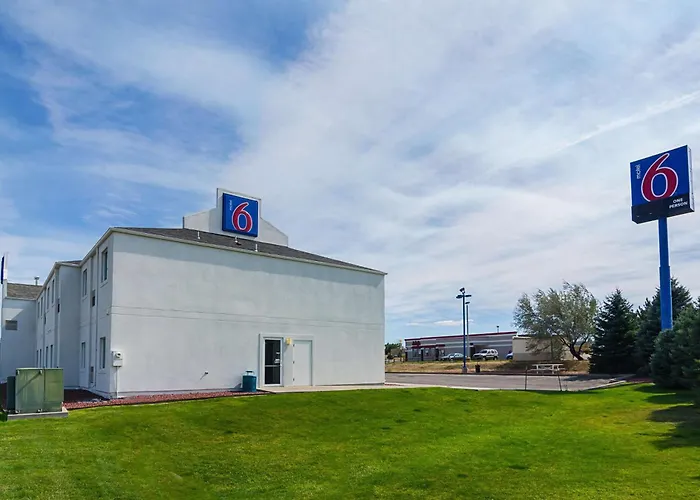 6-wheatland, Wy Hotel Wheatland