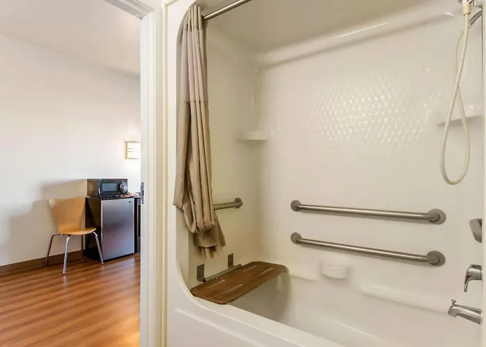 Hotel 6-wheatland, Wy