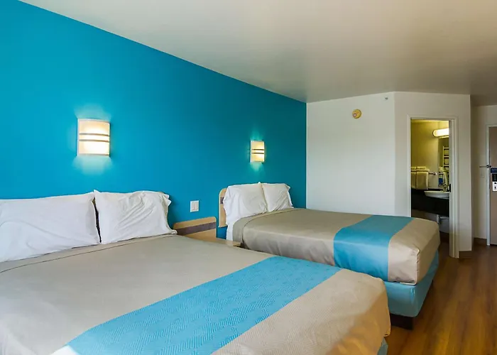 6-wheatland, Wy 4* Wheatland