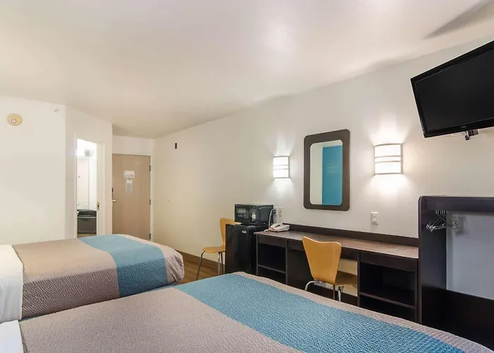 6-wheatland, Wy Hotel 4*